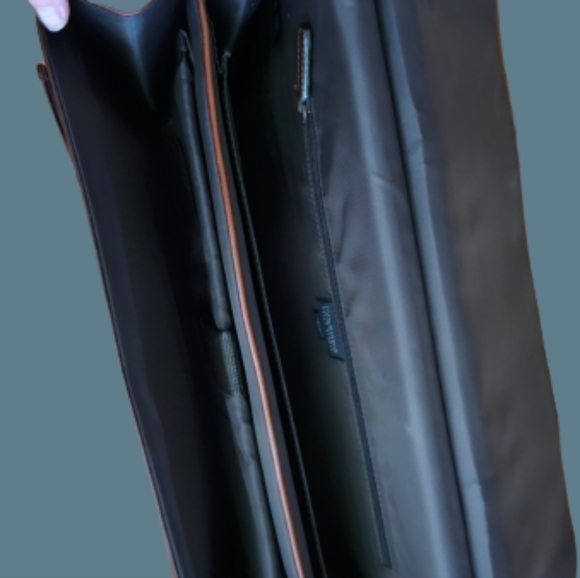 *NWOT WILSONS LEATHER Briefcase - Picture 7 of 16